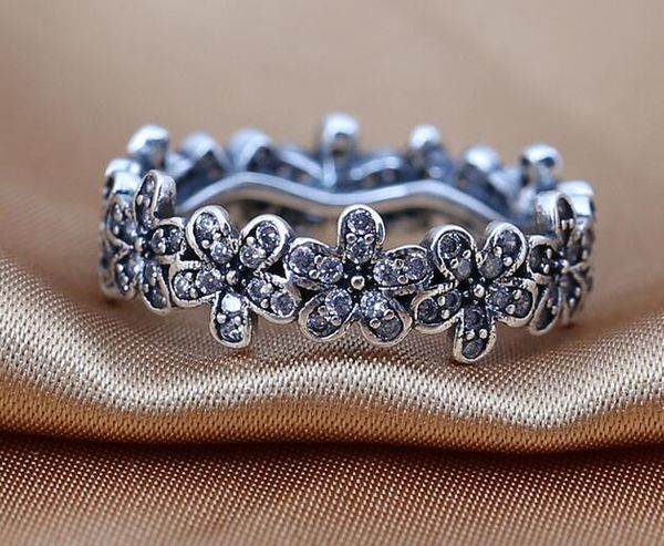 new spring rings 100% 925 sterling silver ring daisy silver ring with cubic zirconia fits for pandora style jewelry fashion charms
new spring rings 100% 925 sterling silver ring daisy silver ring with cubic zirconia fits for pandora style jewelry fashion charms