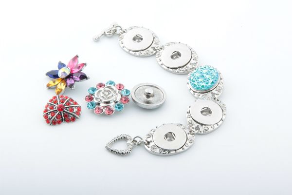 no.tsa027 wholesale snap bracelet&bangles design fashion snap button zinc alloy charm bangles 18mm rivca snaps jewelry, Golden;silver
no.tsa027 wholesale snap bracelet&bangles design fashion snap button zinc alloy charm bangles 18mm rivca snaps jewelry, Golden;silver