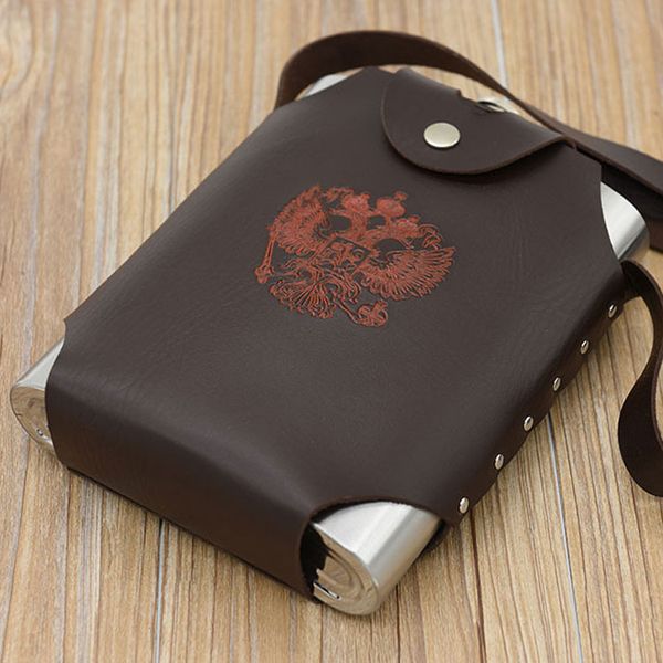 stainless steel hip flask large outdoor portable 48oz water kettle camping flagon hip flask with pouch
stainless steel hip flask large outdoor portable 48oz water kettle camping flagon hip flask with pouch