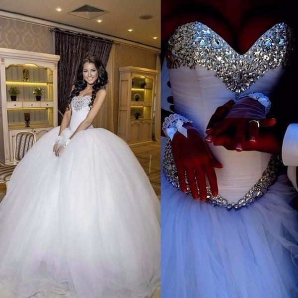 bling bling beaded crystals ball gown wedding dresses sweetheart pleats puffy tulle white bridal dresses vestido de noiva
bling bling beaded crystals ball gown wedding dresses sweetheart pleats puffy tulle white bridal dresses vestido de noiva