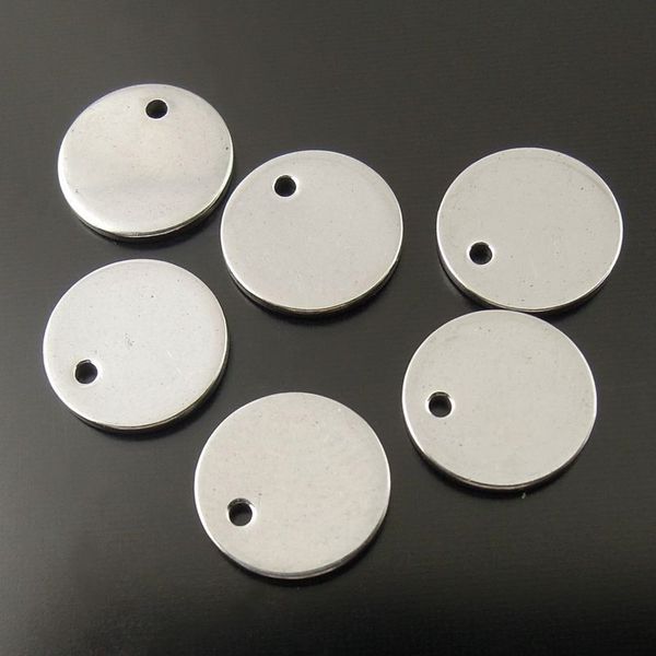 10pcs/lot antique silver round stainless steel pendant charm jewelry finding 8*8*0.75mm au36316 jewelry making, Bronze;silver
10pcs/lot antique silver round stainless steel pendant charm jewelry finding 8*8*0.75mm au36316 jewelry making, Bronze;silver