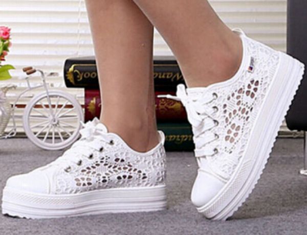 New Fashion cutouts lace white canvas shoes hollow floral print breathable platform women casual mesh shoes woman loafers
New Fashion cutouts lace white canvas shoes hollow floral print breathable platform women casual mesh shoes woman loafers