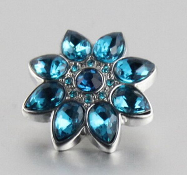 new colorful rhinestone alloy 18mm noosa chunks snap button crystal flower button noosa snap button snap jelwery diy handmade button jelwery
new colorful rhinestone alloy 18mm noosa chunks snap button crystal flower button noosa snap button snap jelwery diy handmade button jelwery