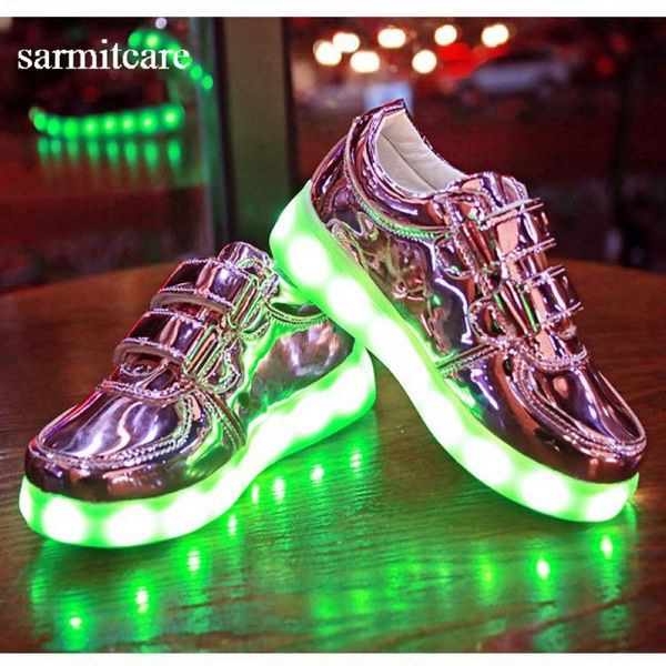 275 - gold silver pink kids led light usb recharging hook shoes colorful fluorescent light lighting shoes for kids children casual shoes, Black;red
275 - gold silver pink kids led light usb recharging hook shoes colorful fluorescent light lighting shoes for kids children casual shoes, Black;red