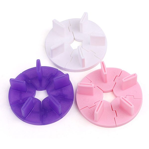 d146-1 wholesale nail art false nail holder base plastic nail art salon tips display practice stand holder tool set manicure
d146-1 wholesale nail art false nail holder base plastic nail art salon tips display practice stand holder tool set manicure