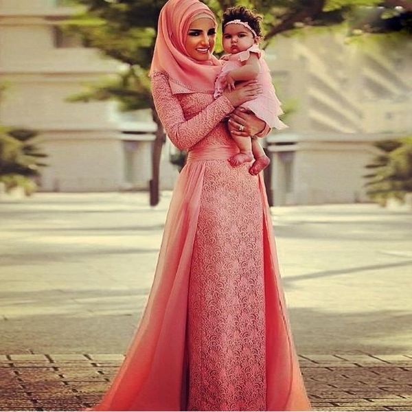 arabic kaftan muslim modest evening dresses with hijab lace moroccan kaftan islamic arabic abaya dubai formal evening gowns party dress, Black;red
arabic kaftan muslim modest evening dresses with hijab lace moroccan kaftan islamic arabic abaya dubai formal evening gowns party dress, Black;red