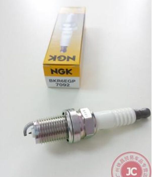 4x new original genuine ngk platinum spark plugs bkr6egp (7092) for bmw toyota golf, volkswagen, renault and other brands
4x new original genuine ngk platinum spark plugs bkr6egp (7092) for bmw toyota golf, volkswagen, renault and other brands