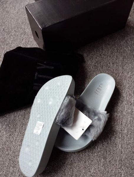 2016 grey rihanna fenty slides sandals with original boxes grey womens slippers indoor girls fashion scuffs 35-44, Black
2016 grey rihanna fenty slides sandals with original boxes grey womens slippers indoor girls fashion scuffs 35-44, Black
