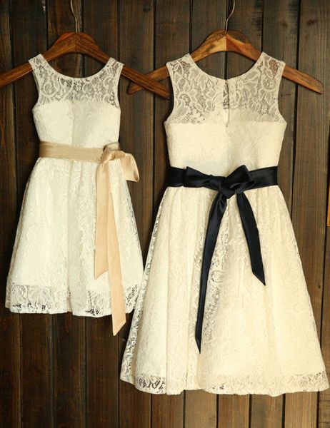 new lace flower girl dress sleeveless jewel neck ribbon sash lovely girls pageant dresses party gown custom made zipper back, White;blue
new lace flower girl dress sleeveless jewel neck ribbon sash lovely girls pageant dresses party gown custom made zipper back, White;blue