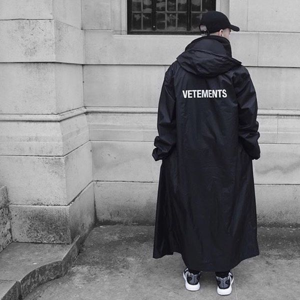 

17FW Vetements черный плащи ПВХ логотип печатных ветровка плащ пара мода верхняя одежда