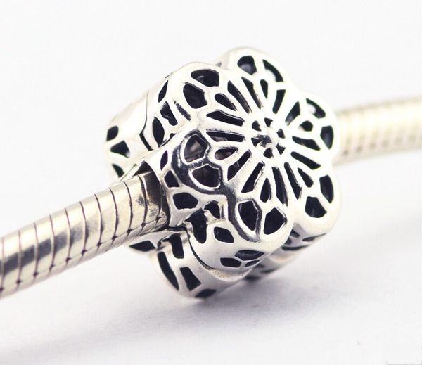 pandora openwork floral daisy lace charms 925 sterling silver loose beads for thread bracelet fashon jewelry authentic, Bronze;silver
pandora openwork floral daisy lace charms 925 sterling silver loose beads for thread bracelet fashon jewelry authentic, Bronze;silver