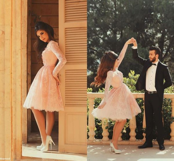 Romantic Pink Sexy Party Dresses Long Sleeve 2020 V-Neck Delicate Lace With Flower Beads Knee-Length A Line Party Dress
Romantic Pink Sexy Party Dresses Long Sleeve 2020 V-Neck Delicate Lace With Flower Beads Knee-Length A Line Party Dress