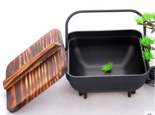 portable mini aluminum pot with the handle and wood cover japanese small dry pan alcohol furnace 13.7 * 6.5cm 050
portable mini aluminum pot with the handle and wood cover japanese small dry pan alcohol furnace 13.7 * 6.5cm 050