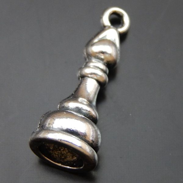 20pcs antique silver alloy charm pendant jewelry finding 8*21mm 39849 jewelry making, Bronze;silver 
20pcs antique silver alloy charm pendant jewelry finding 8*21mm 39849 jewelry making, Bronze;silver