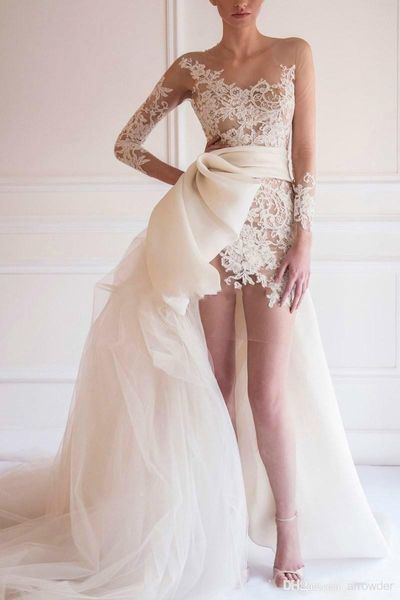2019 Elegant New Arrival Sheer Long Sleeve See Through Back Bridal Gowns Ruffled Detachable Train Wedding Dresses Custom Made
2019 Elegant New Arrival Sheer Long Sleeve See Through Back Bridal Gowns Ruffled Detachable Train Wedding Dresses Custom Made