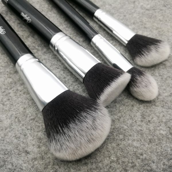 10pcs sylyne makeup brush set 10pcs makeup brushes classic black handle soft hair make up brushes kit tools
10pcs sylyne makeup brush set 10pcs makeup brushes classic black handle soft hair make up brushes kit tools