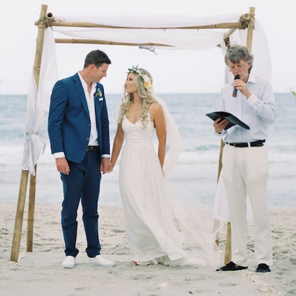 2018 romantic simple a-line wedding dresses spaghetti strap open back beach bridal gowns floor length chiffon garden vestido de noiva, White
2018 romantic simple a-line wedding dresses spaghetti strap open back beach bridal gowns floor length chiffon garden vestido de noiva, White