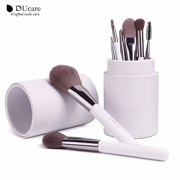 white cylinder brush set new arrival makeup brushes professional cosmetics brush set 8pcs synthetic hair
white cylinder brush set new arrival makeup brushes professional cosmetics brush set 8pcs synthetic hair