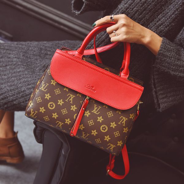 Women Leather Handbags Messenger Bags PU Handbag Shoulder Tote Bags Bolsas Feminina Sac a Main 2017 Vintage Borse Bolsos Mujer
Women Leather Handbags Messenger Bags PU Handbag Shoulder Tote Bags Bolsas Feminina Sac a Main 2017 Vintage Borse Bolsos Mujer