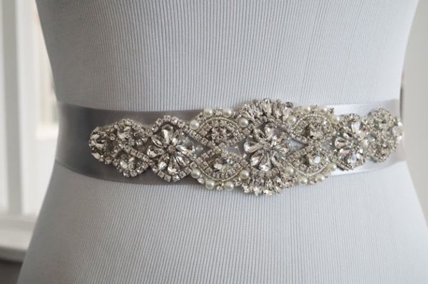 custom made exquisite heavy beading wedding belt for bridal wedding accessory pearls rhinestone crystals wedding sashes with ribbon, White
custom made exquisite heavy beading wedding belt for bridal wedding accessory pearls rhinestone crystals wedding sashes with ribbon, White