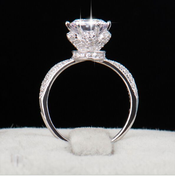 size 5/6/7/8/9/10 solitaire jewelry flower style sterling sier cz diamond gemstones z wedding band rings for lover gift, Slivery;golden
size 5/6/7/8/9/10 solitaire jewelry flower style sterling sier cz diamond gemstones z wedding band rings for lover gift, Slivery;golden