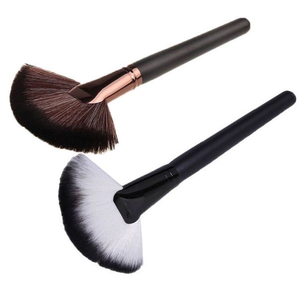 Big fan co metic bru he 2 color blu her makeup bru h powder foundation make up tool profe ional co metic kit
Big fan co metic bru he 2 color blu her makeup bru h powder foundation make up tool profe ional co metic kit