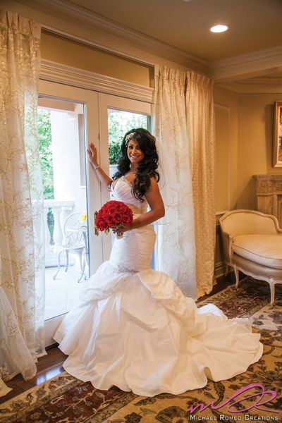 satin mermaid wedding dresses sweetheart dazzling beaded african wedding gowns pleats ruched bride dresses vestidos de noiva sereia, White
satin mermaid wedding dresses sweetheart dazzling beaded african wedding gowns pleats ruched bride dresses vestidos de noiva sereia, White