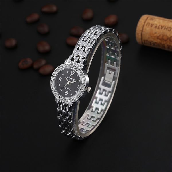 fine new style premium women's round diamond alloy bracelet watch women girl wrist watch 2piece/lot, Slivery;brown
fine new style premium women's round diamond alloy bracelet watch women girl wrist watch 2piece/lot, Slivery;brown