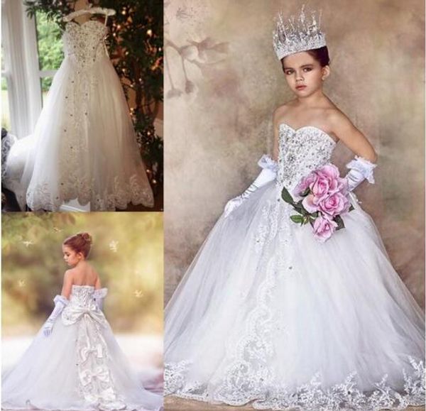 luxury crystal flower girl dresses for weddings with lace bow first communion dress sweep train pageant gowns for baby girl, White;blue
luxury crystal flower girl dresses for weddings with lace bow first communion dress sweep train pageant gowns for baby girl, White;blue