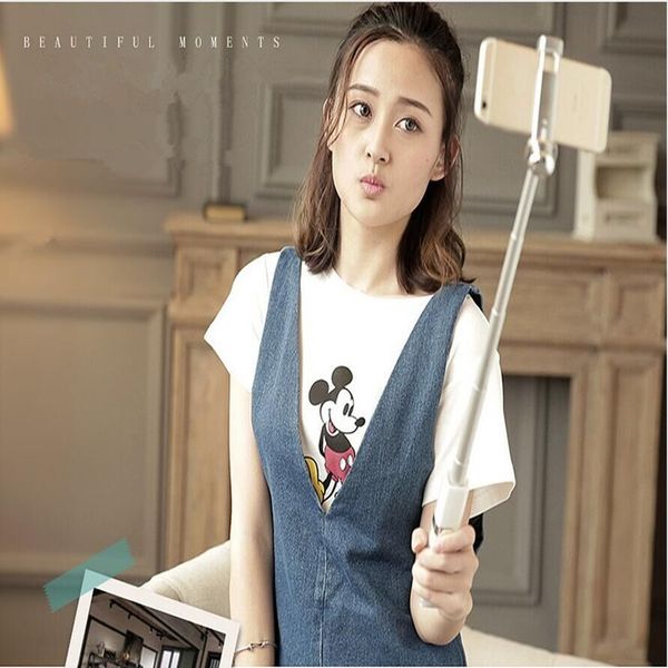 super mini wireless selfie stick 2016 potablefoldable handheld extendable monopod built in shutter compatible with android phone 1pc/lot
super mini wireless selfie stick 2016 potablefoldable handheld extendable monopod built in shutter compatible with android phone 1pc/lot
