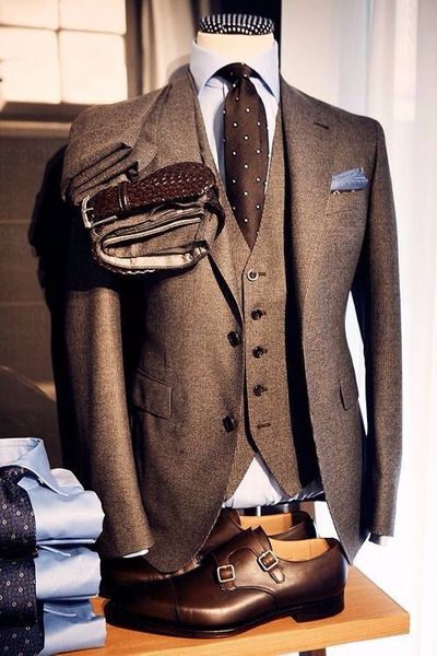 Cu tom made brown wool tweed three piece tuxedo briti h tyle cu tom made men uit tailor lim fit blazer wedding uit for men
Cu tom made brown wool tweed three piece tuxedo briti h tyle cu tom made men uit tailor lim fit blazer wedding uit for men