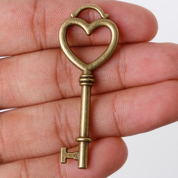 new 2pcs 55x20mm antique bronze metal pendant key charms jewelry findings accessories for diy jewelry making di, Bronze;silver
new 2pcs 55x20mm antique bronze metal pendant key charms jewelry findings accessories for diy jewelry making di, Bronze;silver
