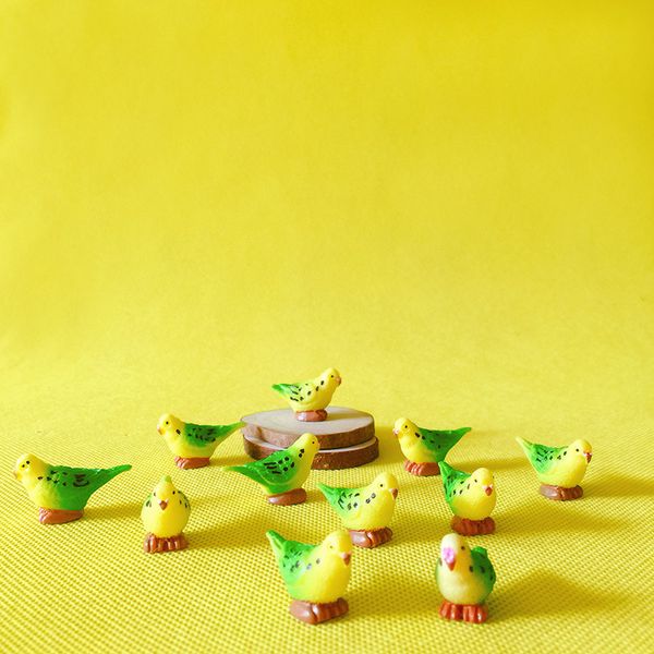 10Pcs/little bird/doll house//miniatures/lovely cute/fairy garden gnome/moss terrarium decor/crafts/bonsai/ DIYsupplies/figurine
10Pcs/little bird/doll house//miniatures/lovely cute/fairy garden gnome/moss terrarium decor/crafts/bonsai/ DIYsupplies/figurine