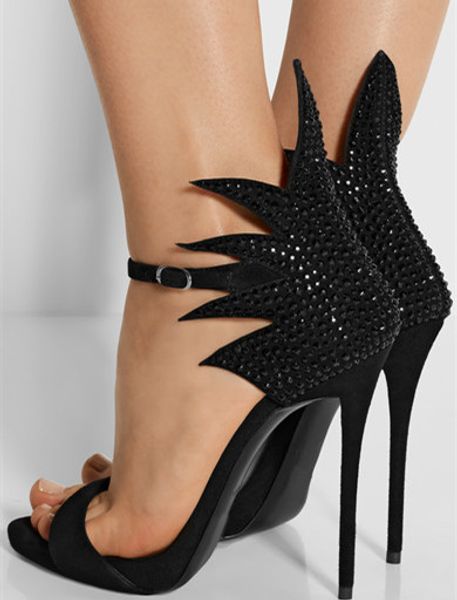 2016 Newest Gladiator Sandals Women Wedding Shoes Black Rhinestones Sandals Stiletto Party High Heels
2016 Newest Gladiator Sandals Women Wedding Shoes Black Rhinestones Sandals Stiletto Party High Heels