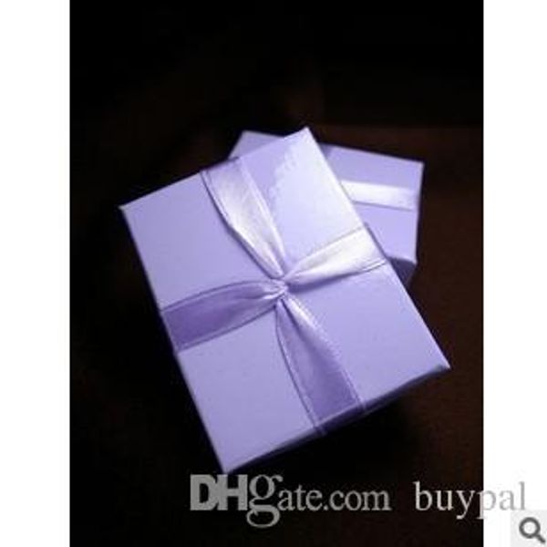 Wholesale High quality Jewelry packing and display Jewelry gift Box Romantic Purple color Ring Box gift box RJ1320 0416dd
Wholesale High quality Jewelry packing and display Jewelry gift Box Romantic Purple color Ring Box gift box RJ1320 0416dd