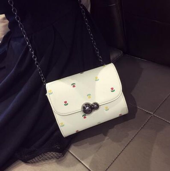 2016 shoulder bags pu the latest summer gourd mini package lock chain bag small all-match bangalor xiekua female bag, fashion leisure bag
2016 shoulder bags pu the latest summer gourd mini package lock chain bag small all-match bangalor xiekua female bag, fashion leisure bag