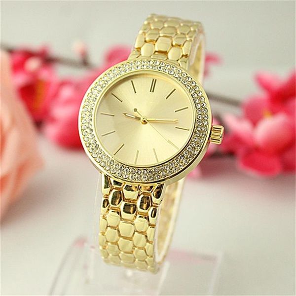 Браслет кварцевые часы роскошный Кристалл циферблат браслет Кварцевые наручные
Браслет кварцевые часы роскошный Кристалл циферблат браслет Кварцевые наручные