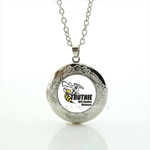 Cute cartoon picture necklace long chain New Orleans Saints team Newest mix 32 sport team silver plated kids jewelry gift NF079
Cute cartoon picture necklace long chain New Orleans Saints team Newest mix 32 sport team silver plated kids jewelry gift NF079