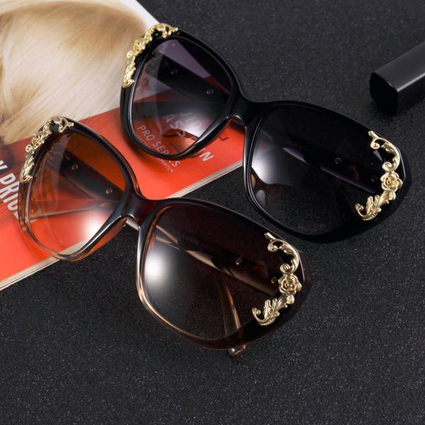 wholesale-elegant women goggles gold rose flower carving cat eye vintage sunglasses uv protection glasses new design sale, White;black
wholesale-elegant women goggles gold rose flower carving cat eye vintage sunglasses uv protection glasses new design sale, White;black