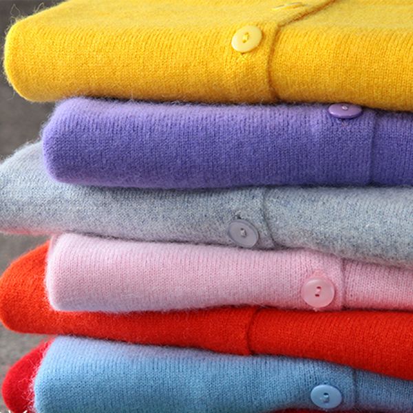 wholesale- 2017 winter knited sweaters for womens solid christmas cashmere wool brand designer oversize cardigan clothing 00, White;black
wholesale- 2017 winter knited sweaters for womens solid christmas cashmere wool brand designer oversize cardigan clothing 00, White;black