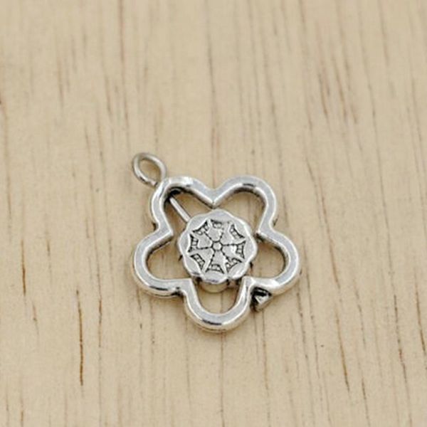 150 pcs antique silver zinc alloy double-sided hollow flowers rotating flower heart charms pendants diy jewelry, Bronze;silver
150 pcs antique silver zinc alloy double-sided hollow flowers rotating flower heart charms pendants diy jewelry, Bronze;silver