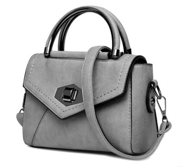 2017 new bags. retro bag. handbag. packet. women's bags. casual fashion bag. pu. soft. mini bag.cross body.shoulder bags.totes.flap
2017 new bags. retro bag. handbag. packet. women's bags. casual fashion bag. pu. soft. mini bag.cross body.shoulder bags.totes.flap