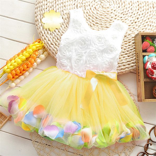 wholesale- 2016 new summer cotton baby aestheticism fairy tale petals colorful dress chiffon princess newborn baby dresses, Red;yellow
wholesale- 2016 new summer cotton baby aestheticism fairy tale petals colorful dress chiffon princess newborn baby dresses, Red;yellow