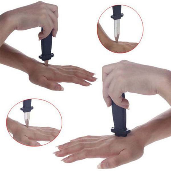 wholesale-halloween supplies comedy magic plastic retractable dagger joke prank props knife scary trick party decoration
wholesale-halloween supplies comedy magic plastic retractable dagger joke prank props knife scary trick party decoration