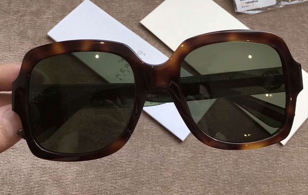 женские квадратные солнцезащитные очки 0036 / s havana green lenes 54mm модные солнцезащитные очки 2017 с коробкой, White;black
женские квадратные солнцезащитные очки 0036 / s havana green lenes 54mm модные солнцезащитные очки 2017 с коробкой, White;black