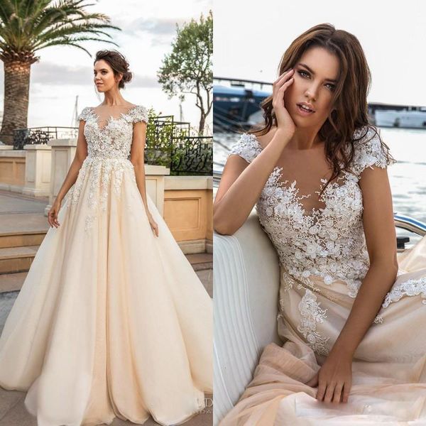 milla nova 2018 wedding dresses lace applique short sleeve sheer plunging neckline a line crystal bridal gowns plus size, White
milla nova 2018 wedding dresses lace applique short sleeve sheer plunging neckline a line crystal bridal gowns plus size, White