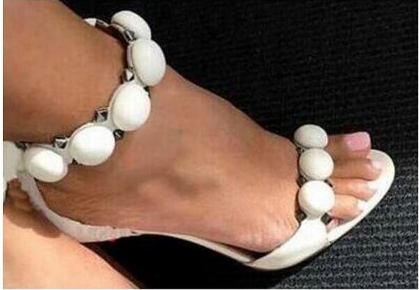 new arrival sweet ball ankle strap summer stree fashion sandals thin high heel rivets women party shoes high heel shoes women, Black
new arrival sweet ball ankle strap summer stree fashion sandals thin high heel rivets women party shoes high heel shoes women, Black