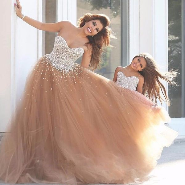 luxury sweetheart beaded crystal sleeveless prom dresses tulle formal woman prom gowns vestido de festa custom made, Black
luxury sweetheart beaded crystal sleeveless prom dresses tulle formal woman prom gowns vestido de festa custom made, Black