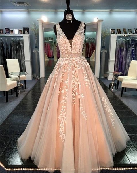 evening dresses vestidos longos para festa 2019 deep v neck ball gown prom long dresses with appliques, Black;red
evening dresses vestidos longos para festa 2019 deep v neck ball gown prom long dresses with appliques, Black;red