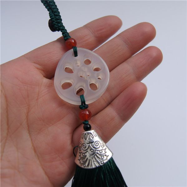 howls of natural white jade pulp liancai (rich) tassel yinhua holds waist pendant, Silver
howls of natural white jade pulp liancai (rich) tassel yinhua holds waist pendant, Silver